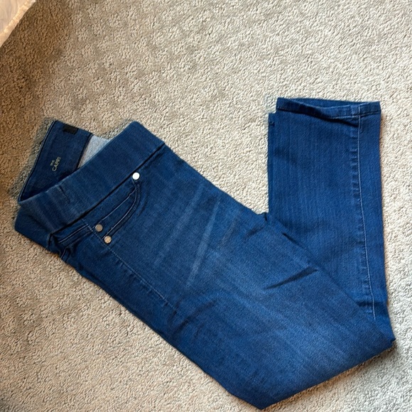 Stretchy Jeggings - Picture 1 of 9